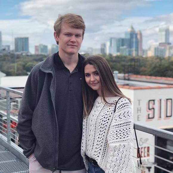 Meet your Posher, Kelsi - Picture 1 of 1